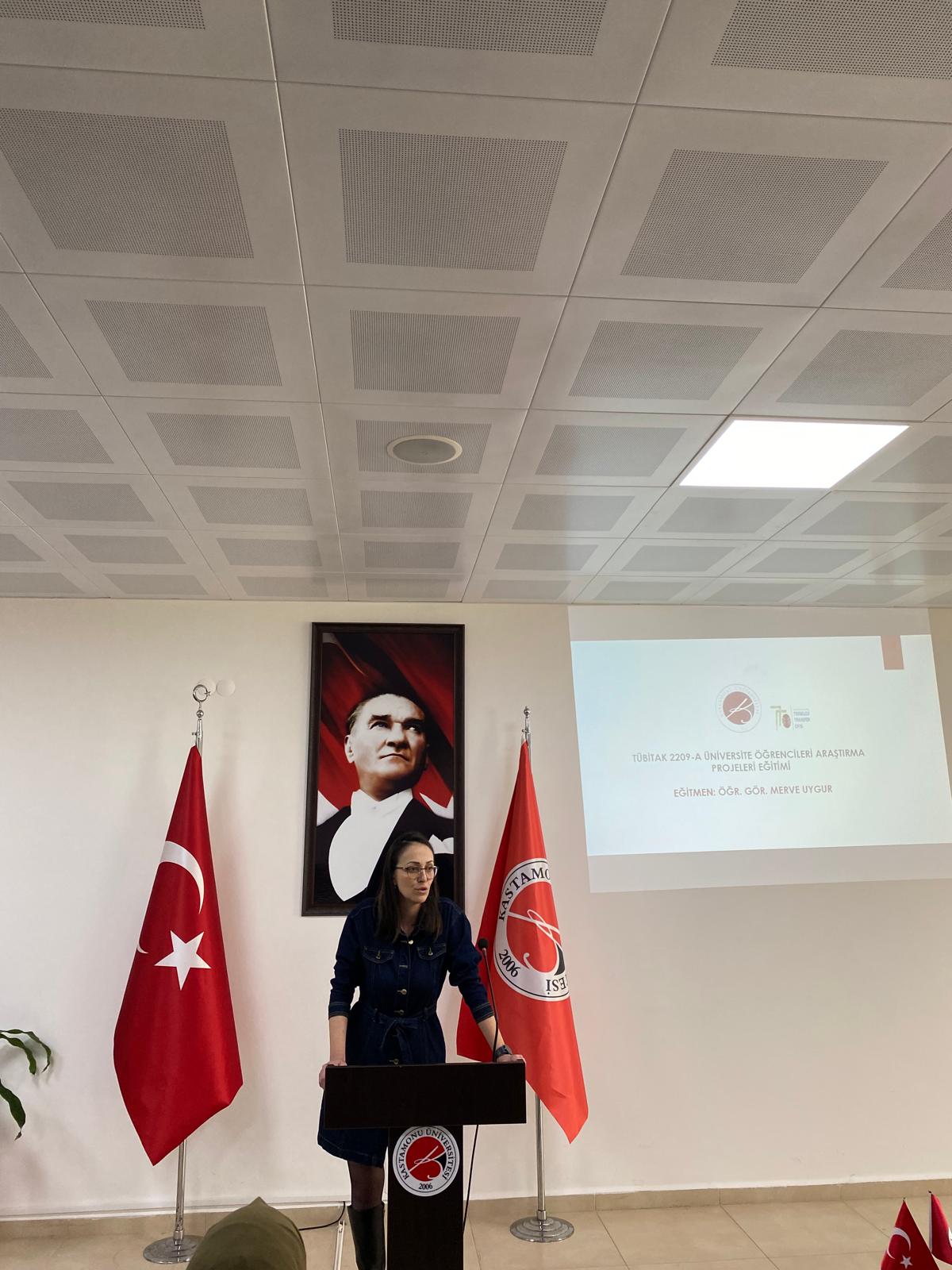 Yüksekokulumuzda TÜBİTAK 2209 Proje Hazırlama Bilgilendirme Semineri Düzenlendi